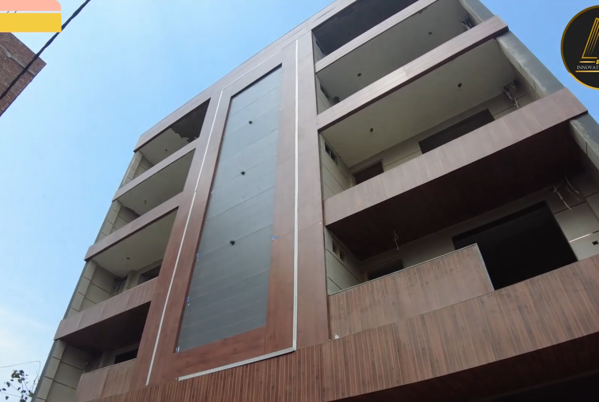 AKY Crystal-Rohini-4BHK-Second Floor-Back Side-Location